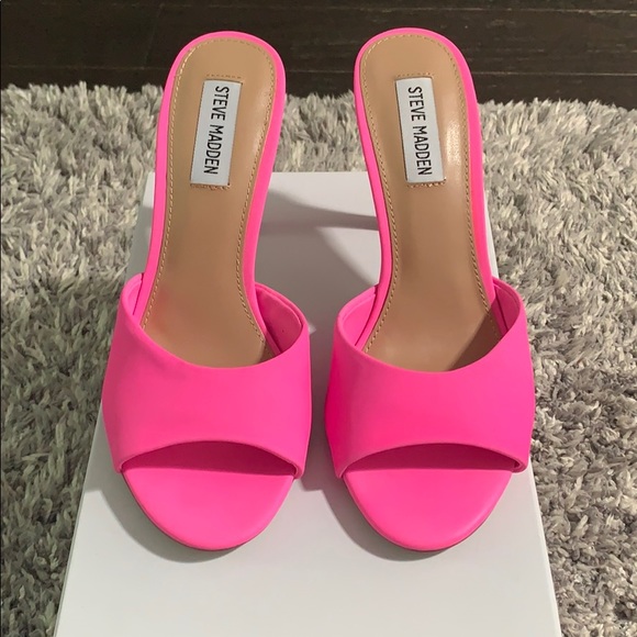 Steve Madden Shoes - Steve Madden Hot Pink Heels-  LIKE NEW
